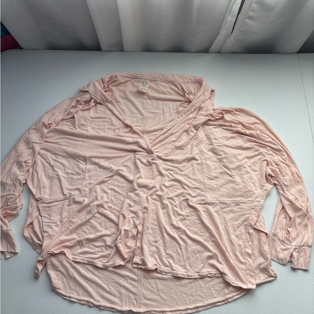 We The Free Free People Pink Twist Front‎ V-Neck Oversized Long Sleeve Top Small